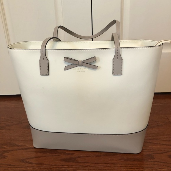 SOLD Kate Spade Bag - Picture 1 of 7